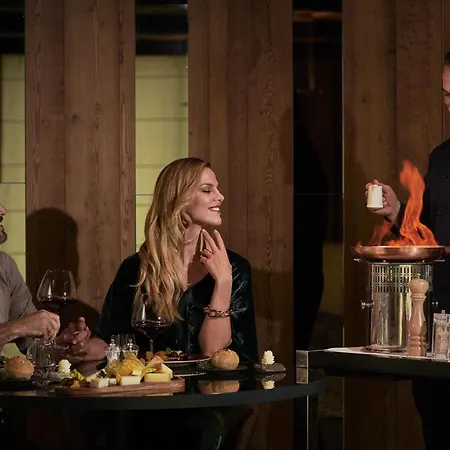 Le Massif & The Leading Of The World 5*