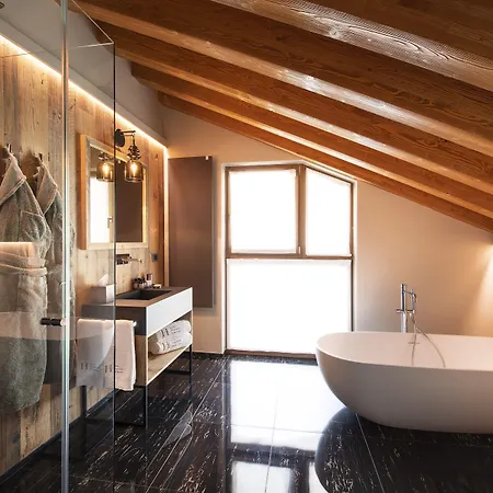 Le Massif & The Leading Of The World 5* Курмайор