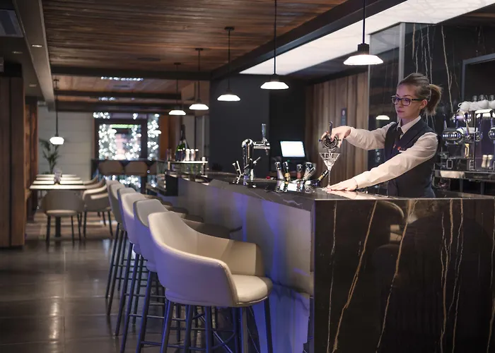 Le Massif & The Leading Of The World 5*