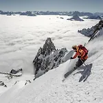 Le Massif & The Leading Of The World Hotel 5*