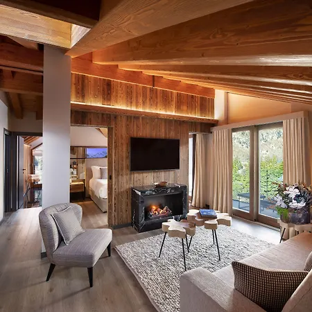 Le Massif & - The Leading Of The World Hotel 5*