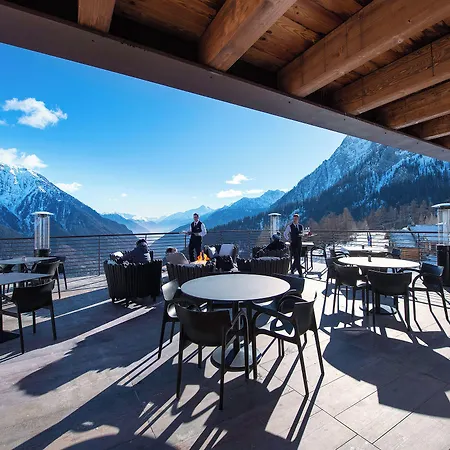 Le Massif & - The Leading Of The World Отель 5*