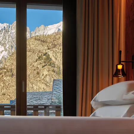 Le Massif & - The Leading Of The World Отель 5*