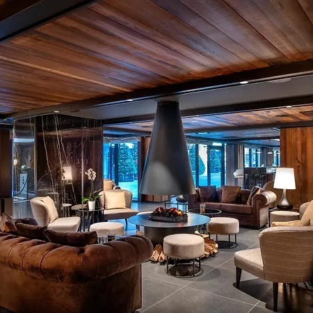 Отель Le Massif & - The Leading Of The World 5*