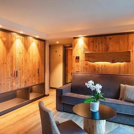 Le Massif & The Leading Of The World 5*