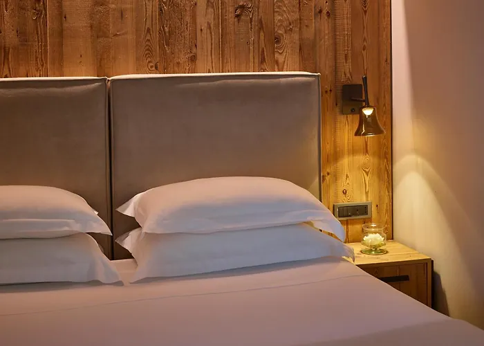 Le Massif & The Leading Of The World Hotel 5*