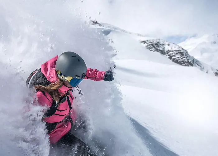 Le Massif & The Leading Of The World Otel 5*