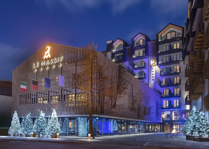 酒店 Le Massif & The Leading Of The World 5*