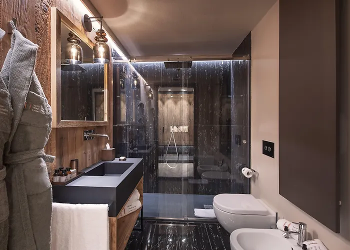 Otel Le Massif & The Leading Of The World 5*