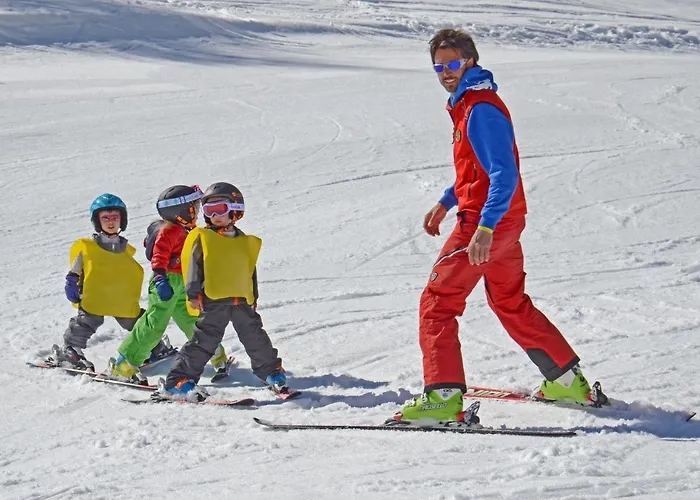 Le Massif & The Leading Of The World