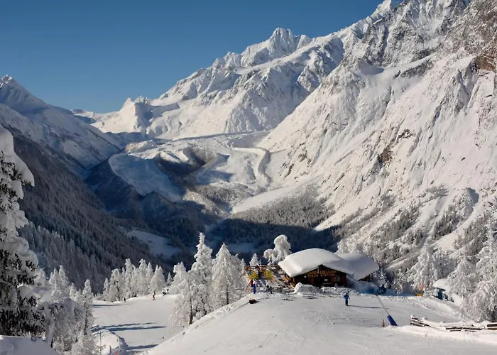 Le Massif & The Leading Of The World 5*