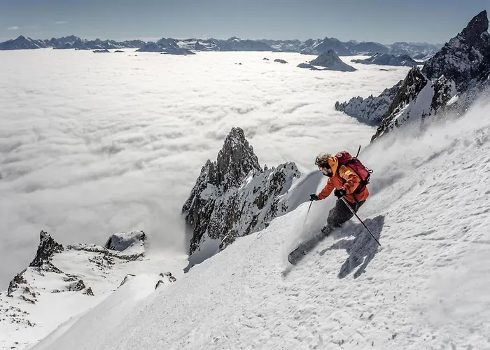 Le Massif & The Leading Of The World Hotel 5*