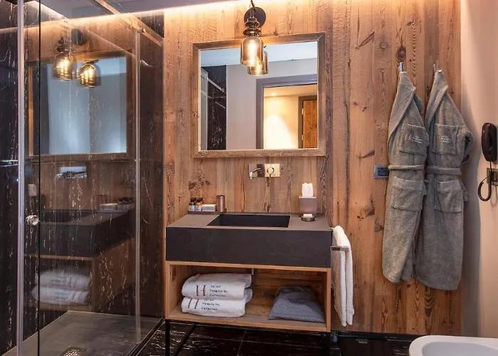 Le Massif & The Leading Of The World 库马约尔