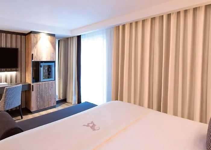 酒店 Le Massif & The Leading Of The World 5*